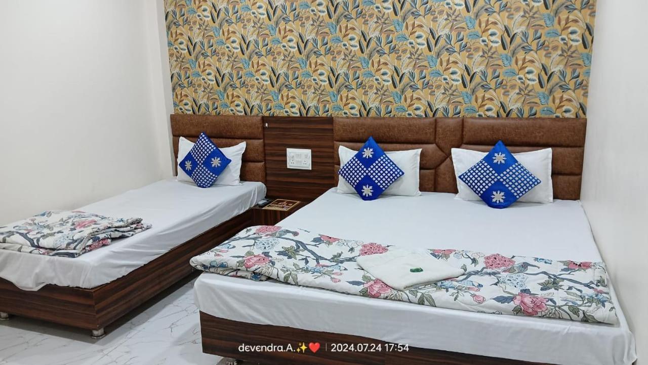 Hotel Ganga Sagar Удджайн Экстерьер фото